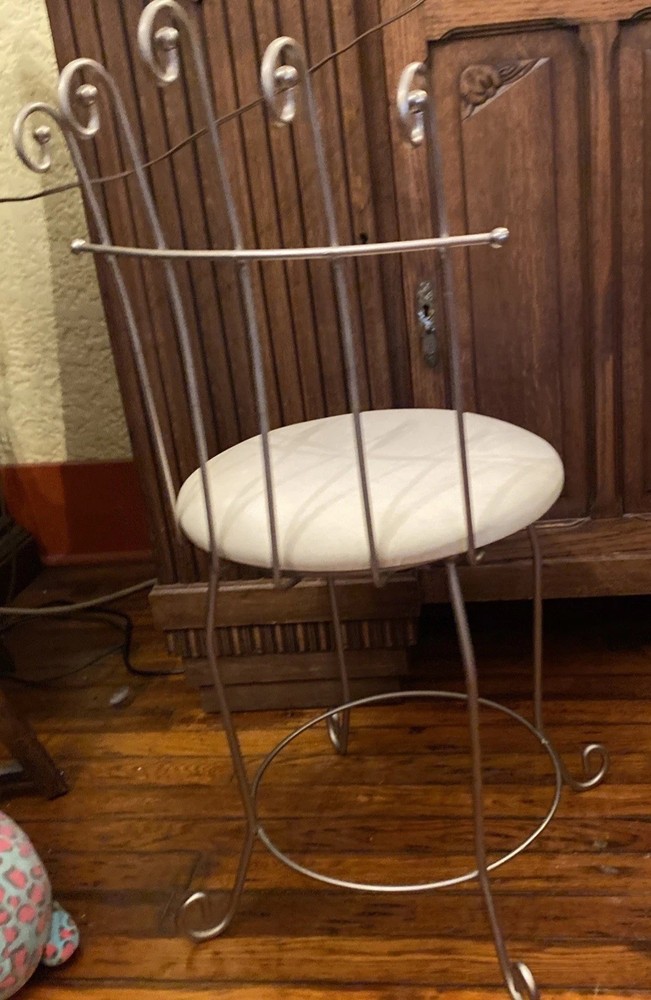 Vintage IRON WIRE VANITY CHAIR STOOL