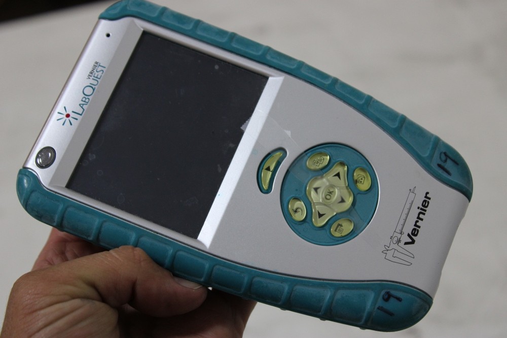 Vernier Labquest Handheld Data Collector