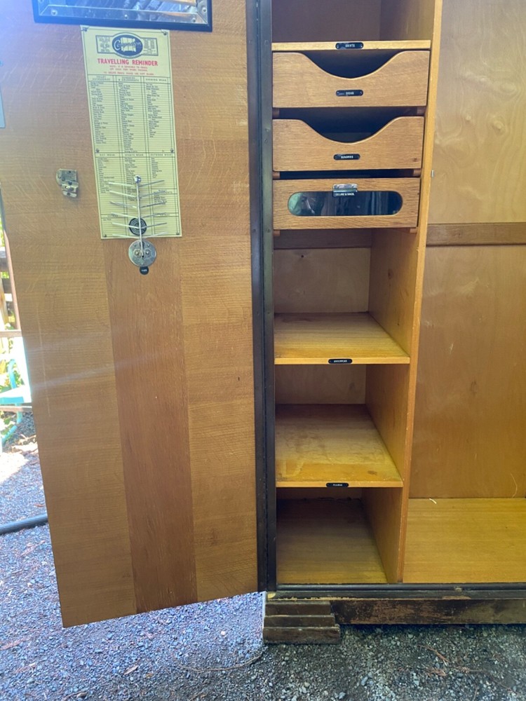 Art deco gentelmans steamer trunk