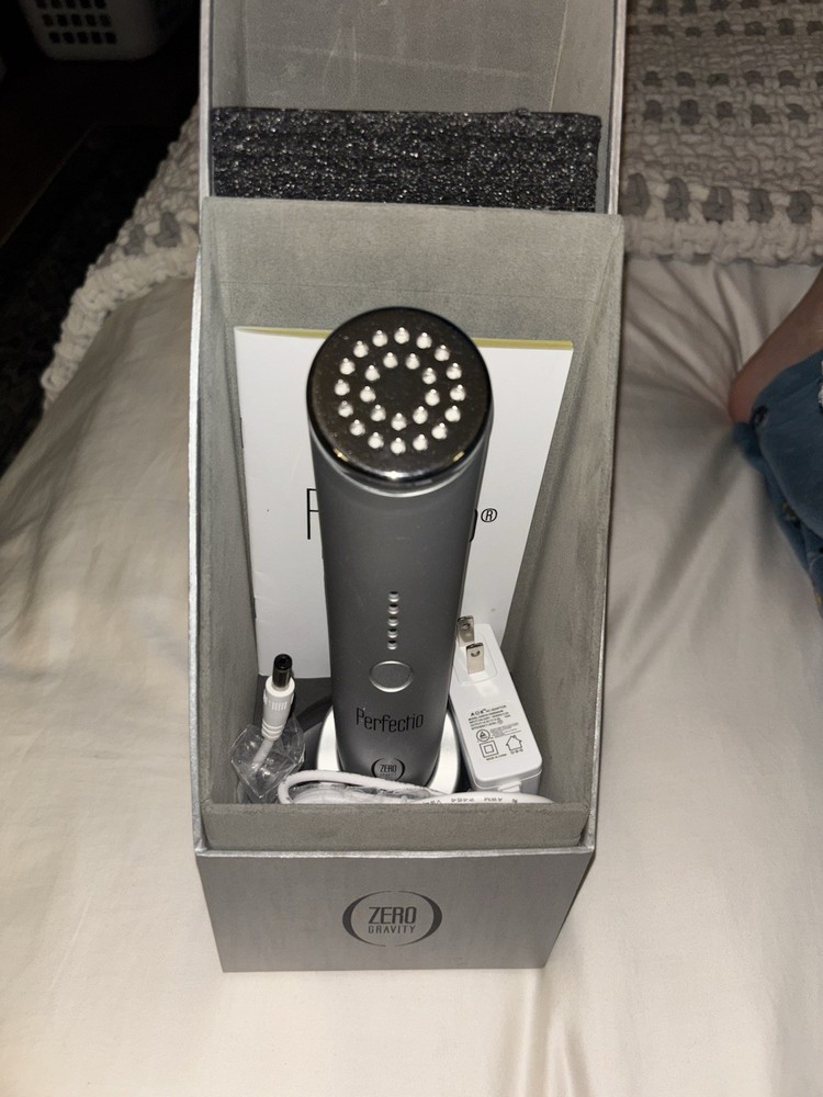 Perfectio by Zero Gravity LED Light Therapy Device - Red & Infrared Anti-Aging