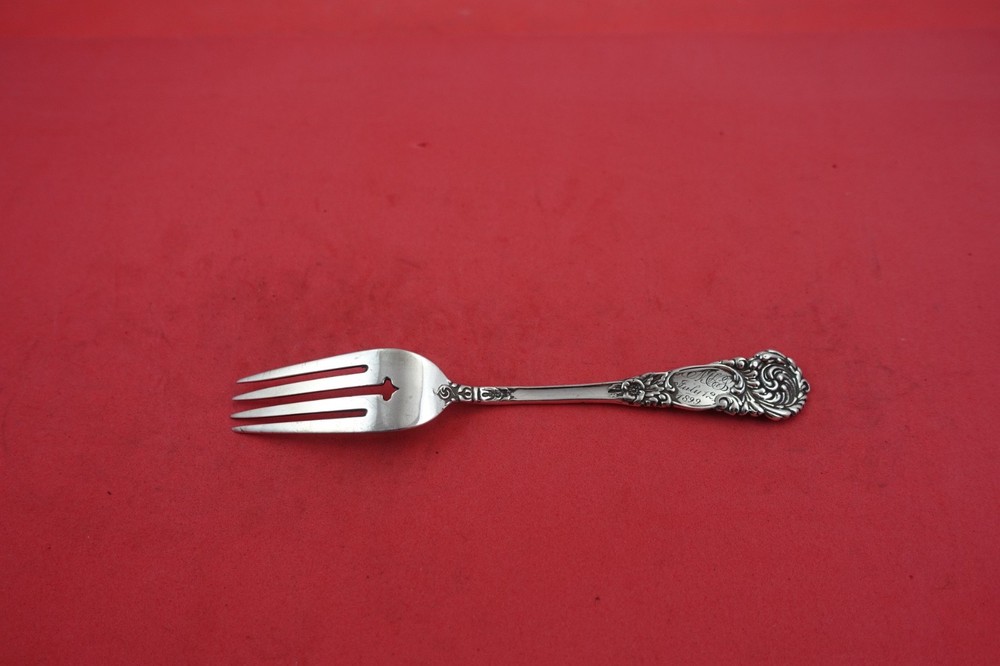 Trajan by Reed and Barton Sterling Silver Tea Fork 6"