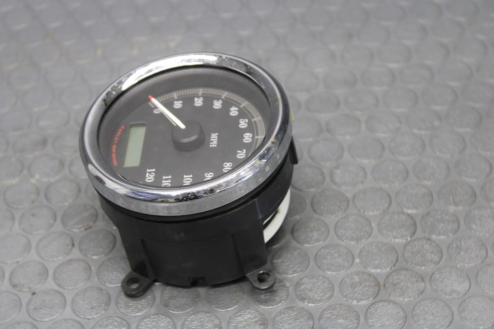 2004-2007 Harley Davidson Electra Glide Speedometer Speedo