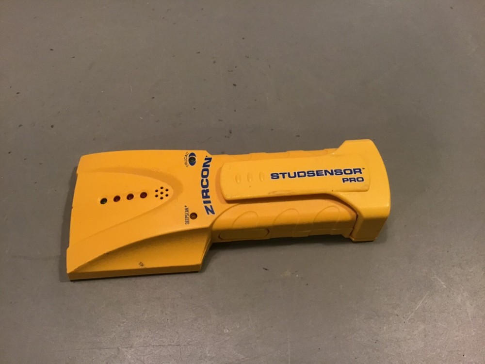 Zircon Studsensor Pro LCD Stud Finder Tested & Working
