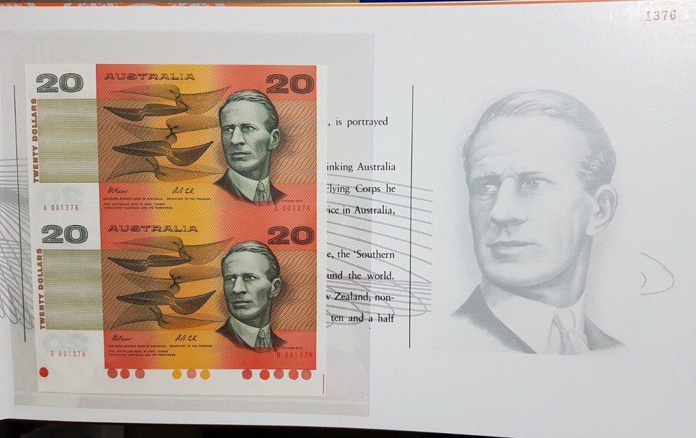 AUSTRALIA 1993 $20 RED VERTICAL FRASER COLE PAIR UNCUT FOLDER NOTES A , B 001377