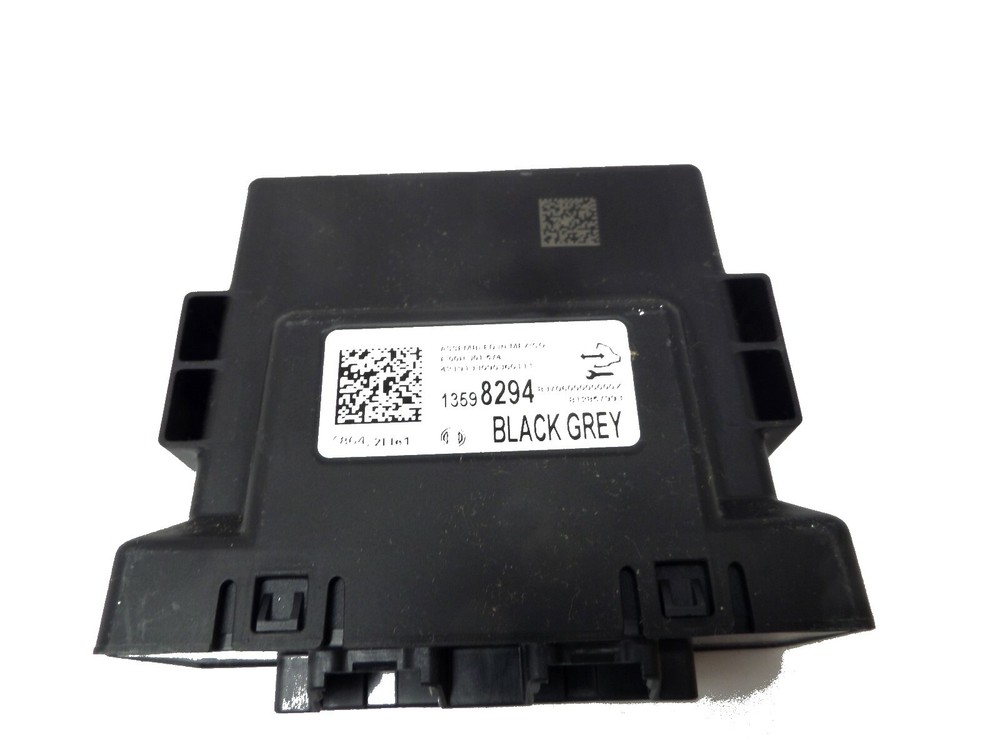 13598293 Serial Data Gateway Control Module 2019 Chevrolet Camaro