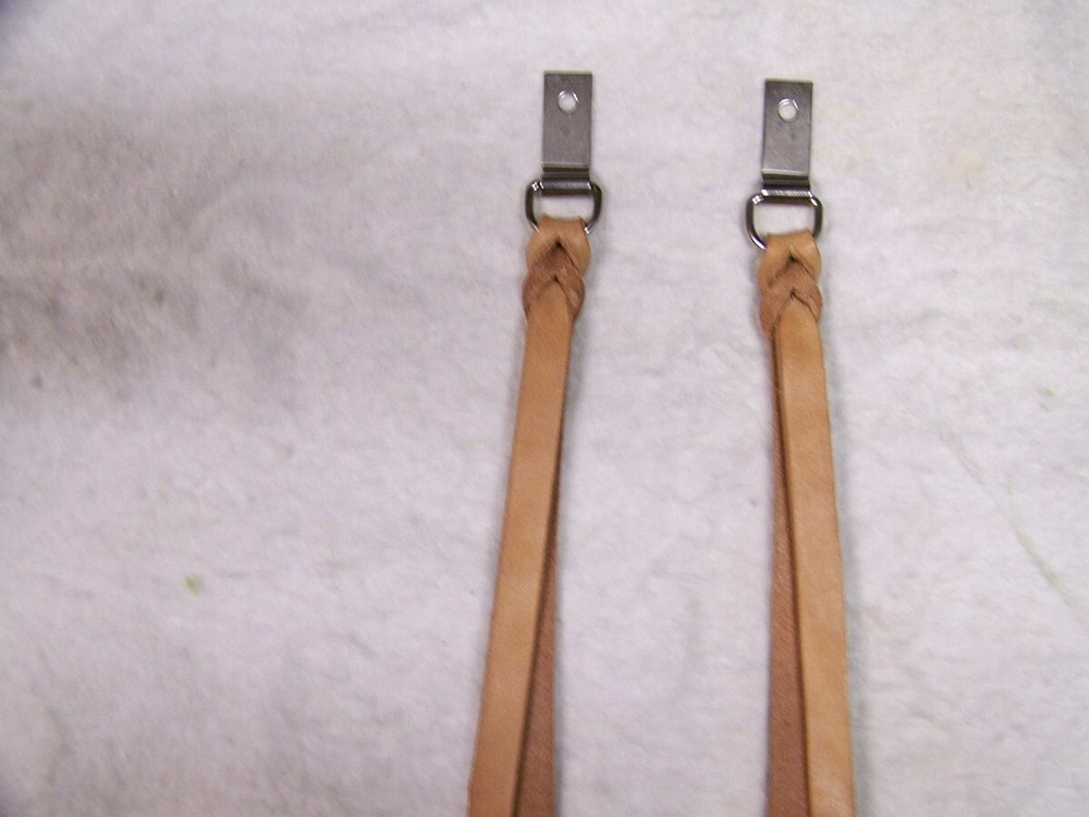 One Pair Leather Saddle Strings with Clip & Dee Ring Hardware----Tan Color