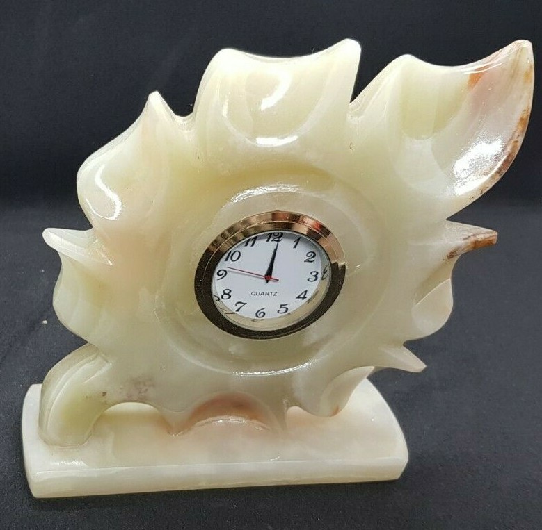 GREEN ONYX HANDCRAFTED, MAPLE LEAF CLOCK, HEIGHT - 6"