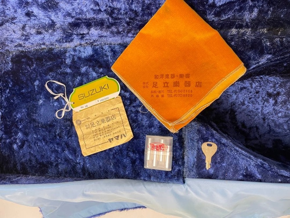 SUZUKI Classic Mandolin No.10