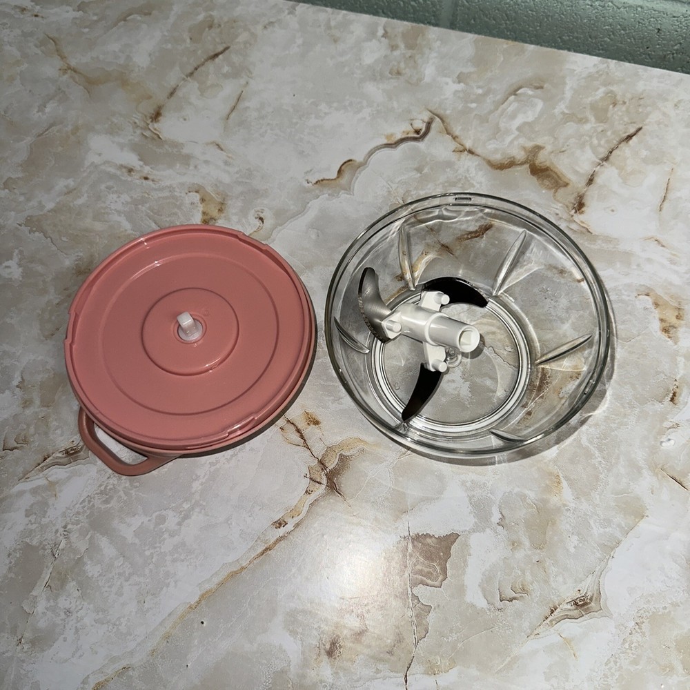 Kitchen HQ Pink Mini Chopper With Box