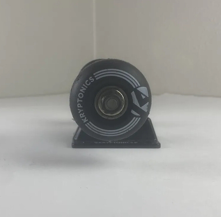 Kryptonics Skateboard Wheels With Trucks And Hardware Black