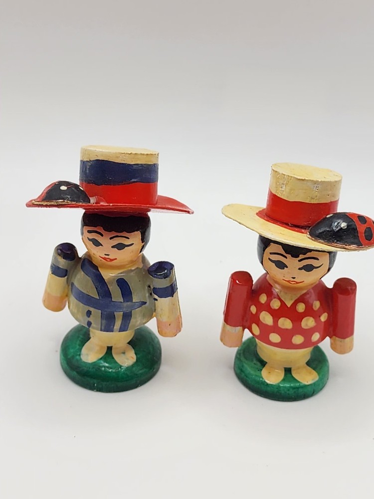 Wooden Ladybug Hat Figurine set, Novelty, Multicolor