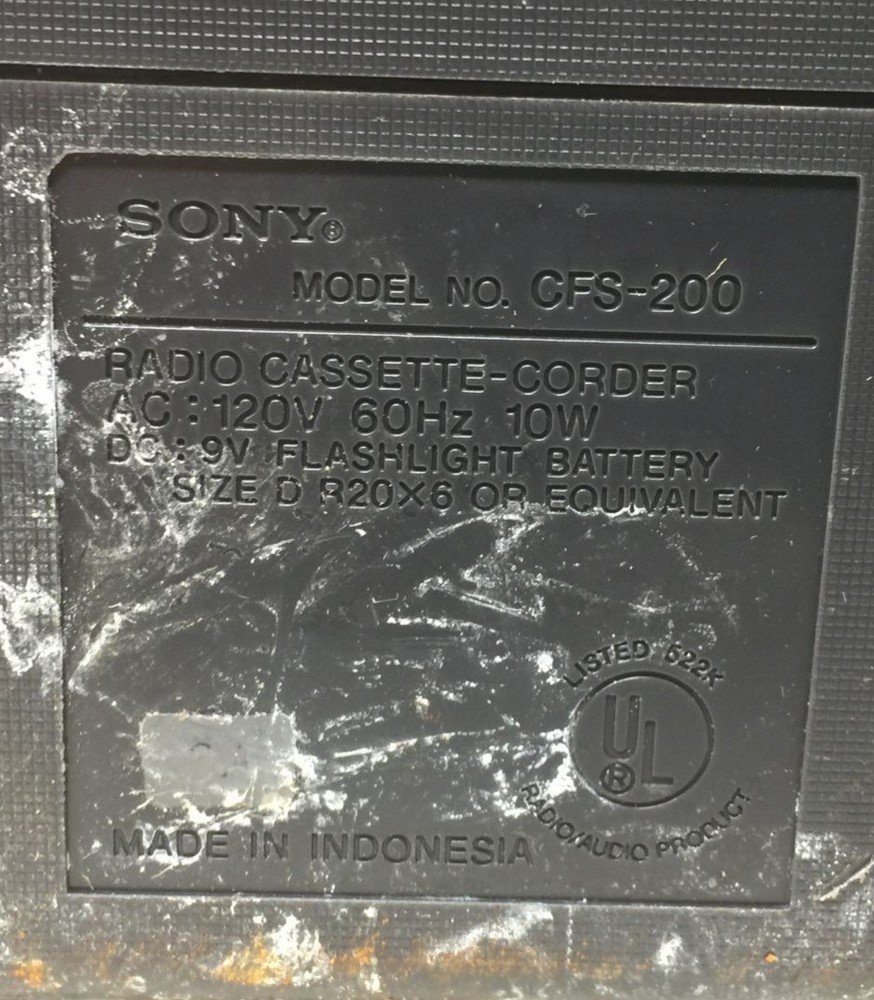 SONY 2 Way Speaker System Radio cassette corder - Powers on/Works!