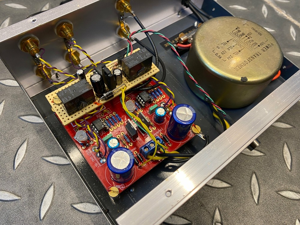 Electronics Service Labs - Bridging Amplifier Device