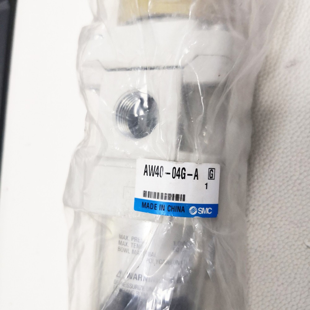 SMC AW40-04G-A Filter Pressure Reducing Valve New KD 1PC New fast shipping