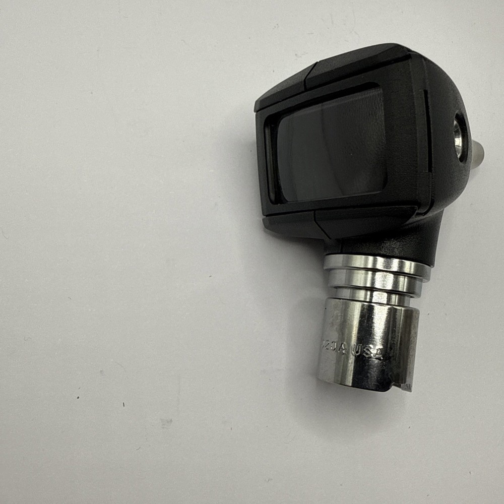Welch Allyn 3.5v Set with Otoscope and Handle - Includes Box
