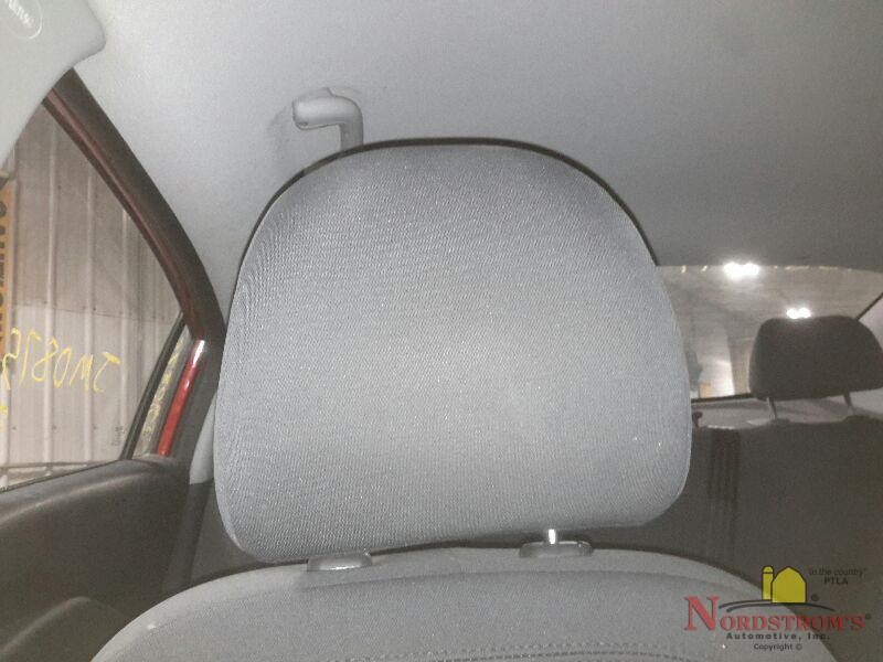 2014 Kia Rio Passenger Front Headrest Only Black Cloth