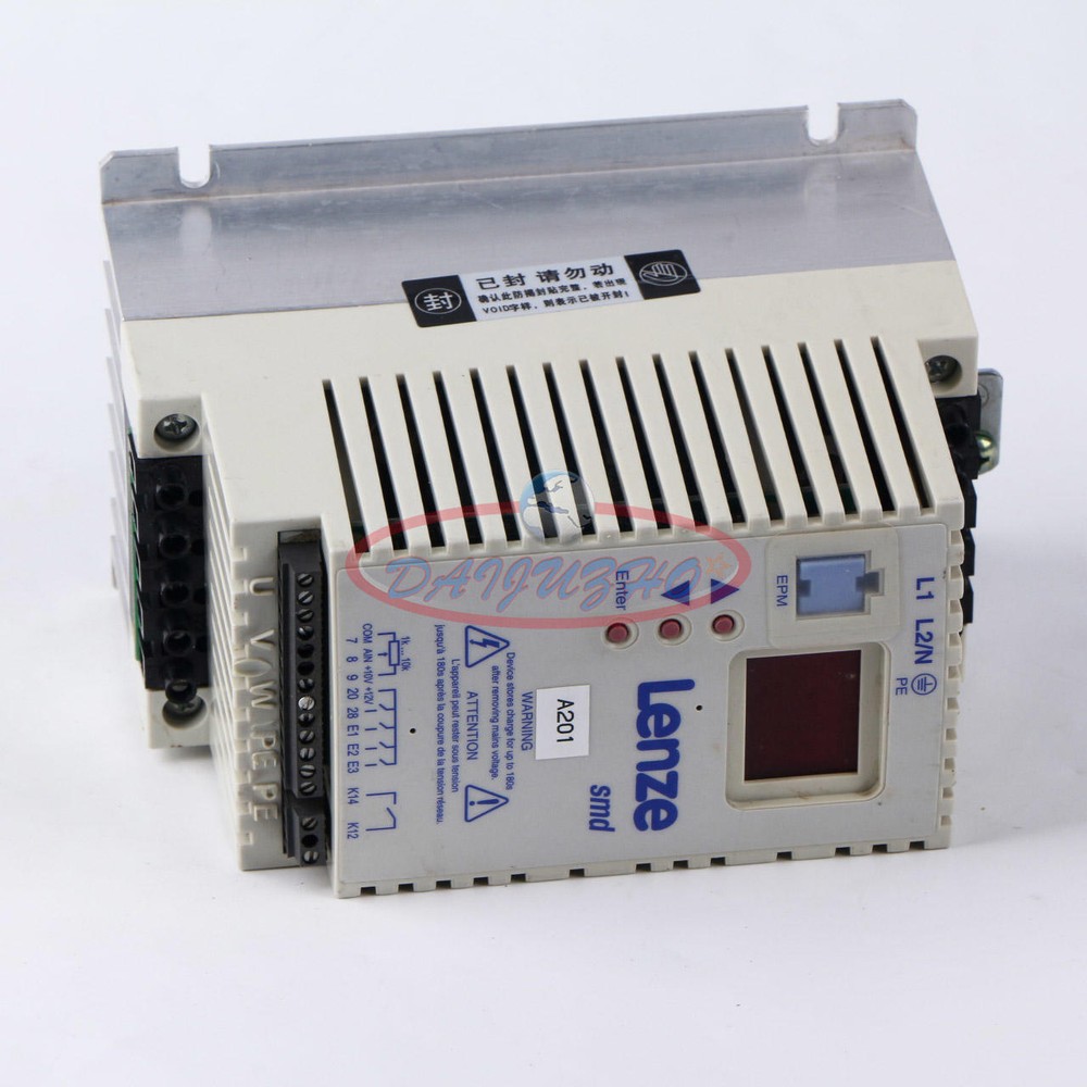 Used One Lenze ESMD751C4TXA frequency converter