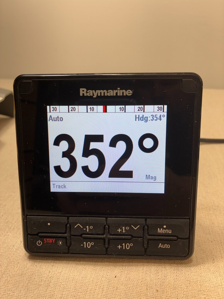 Raymarine X10 Smart Pilot Autopilot Course Computer E12198 Tested/Warranty!