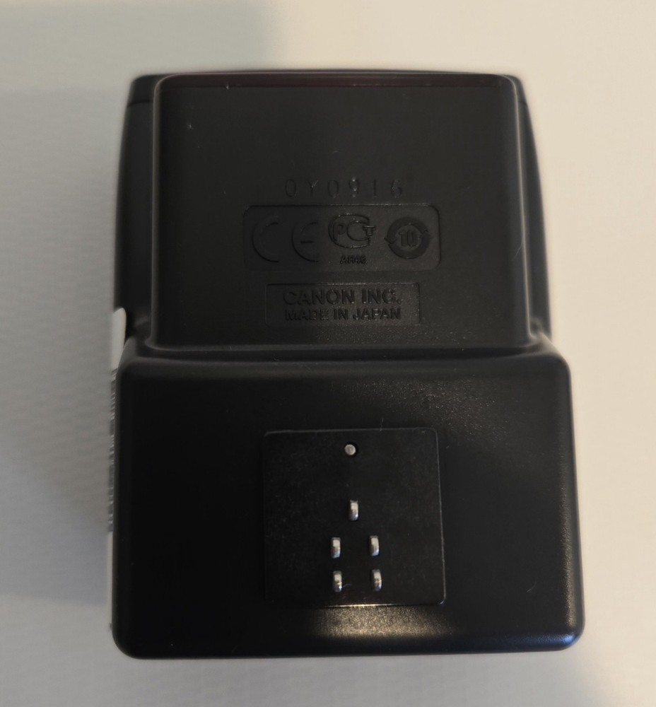 Canon ST-E2 IR Speedlite Transmitter USED
