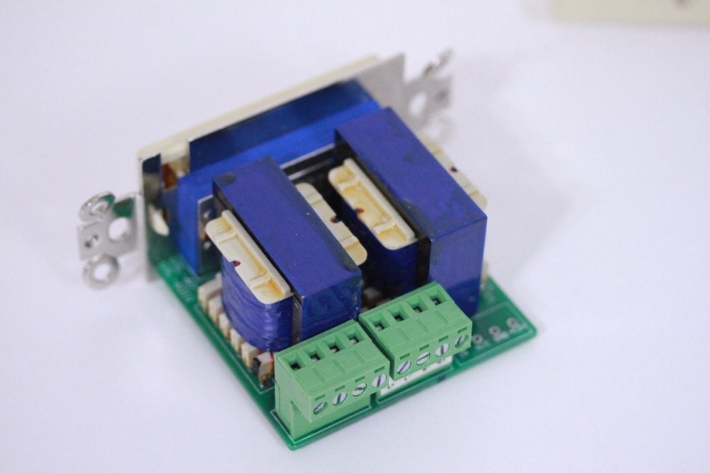 SpeakerCraft VSL-60 Volume Control Unit (Bone)