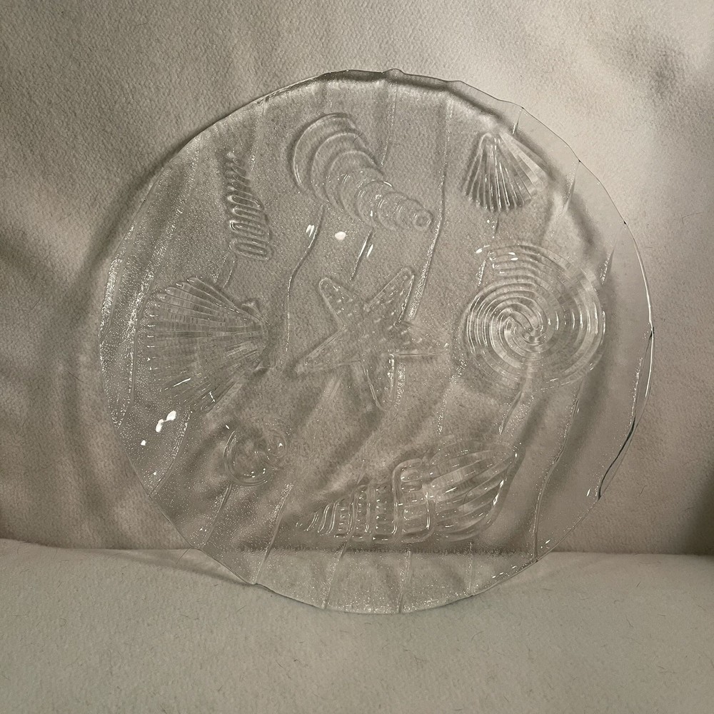 Clear Round Glass Platter With Embossed Shell Pattern 12”