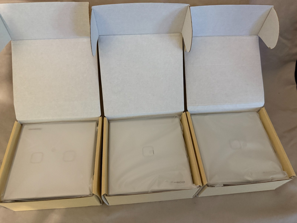 Lot of 3 Sesoo Smart Touch Switch