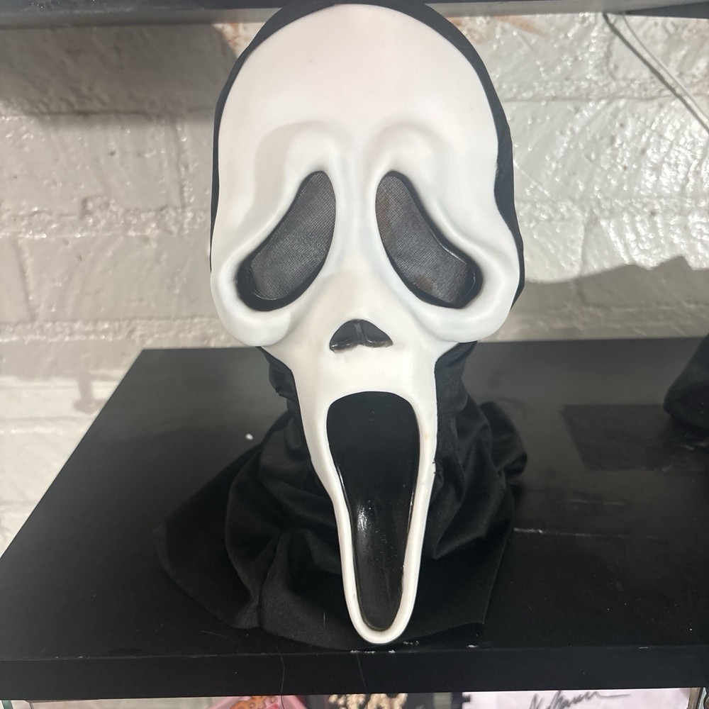 gen 1 ghostface mask replica