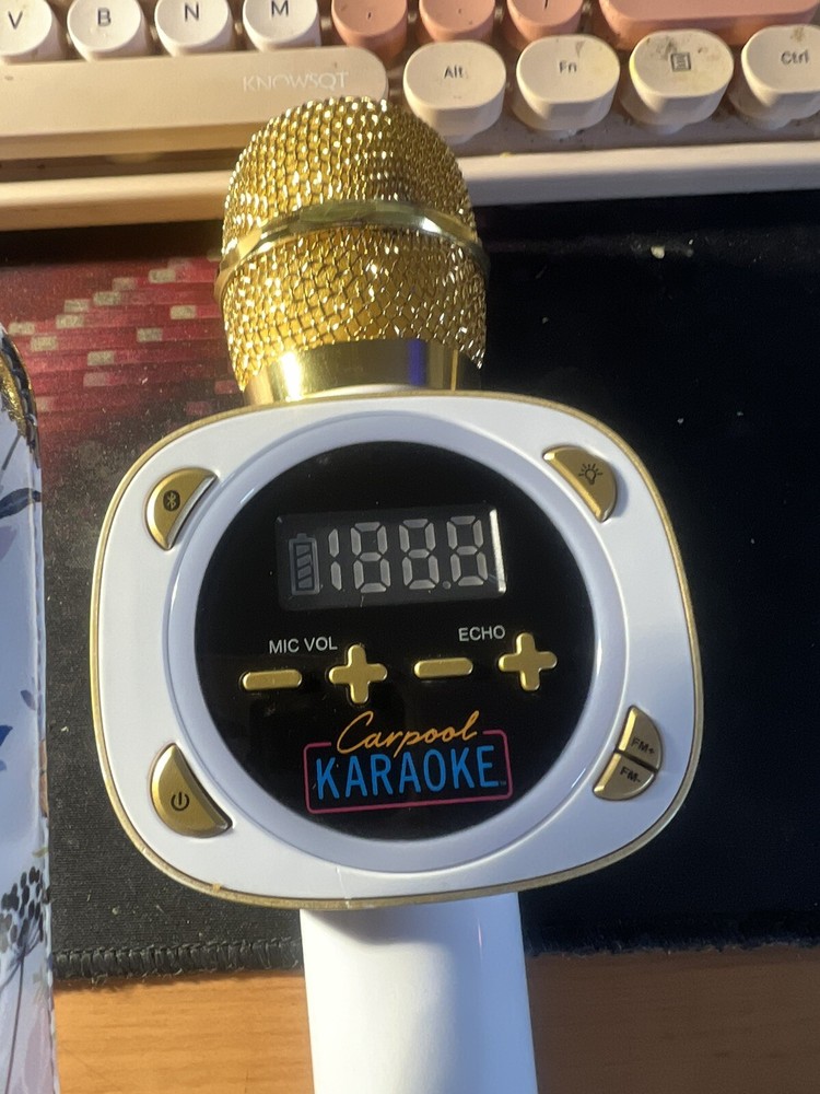 The Singing Machine Carpool Karaoke Wireless & Bluetooth Microphone