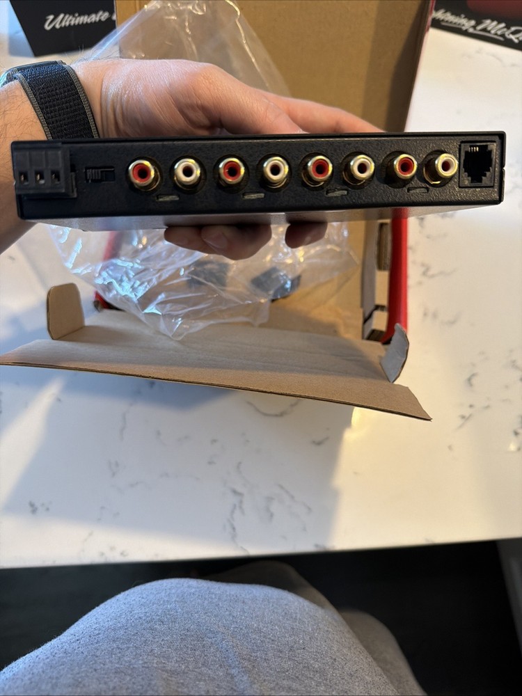 CLASSIC KICKER KQ5 5-BAND PARAMETRIC EQUALIZER AND PRE-AMP NEW