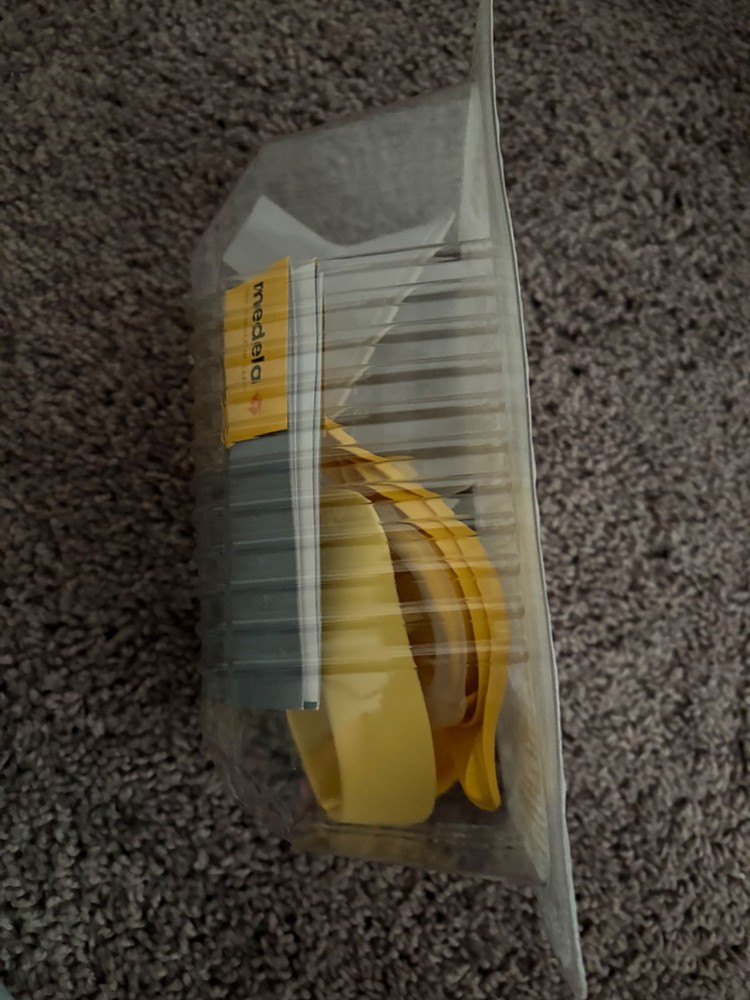 New Mendela Harmony Manual Breast Pump