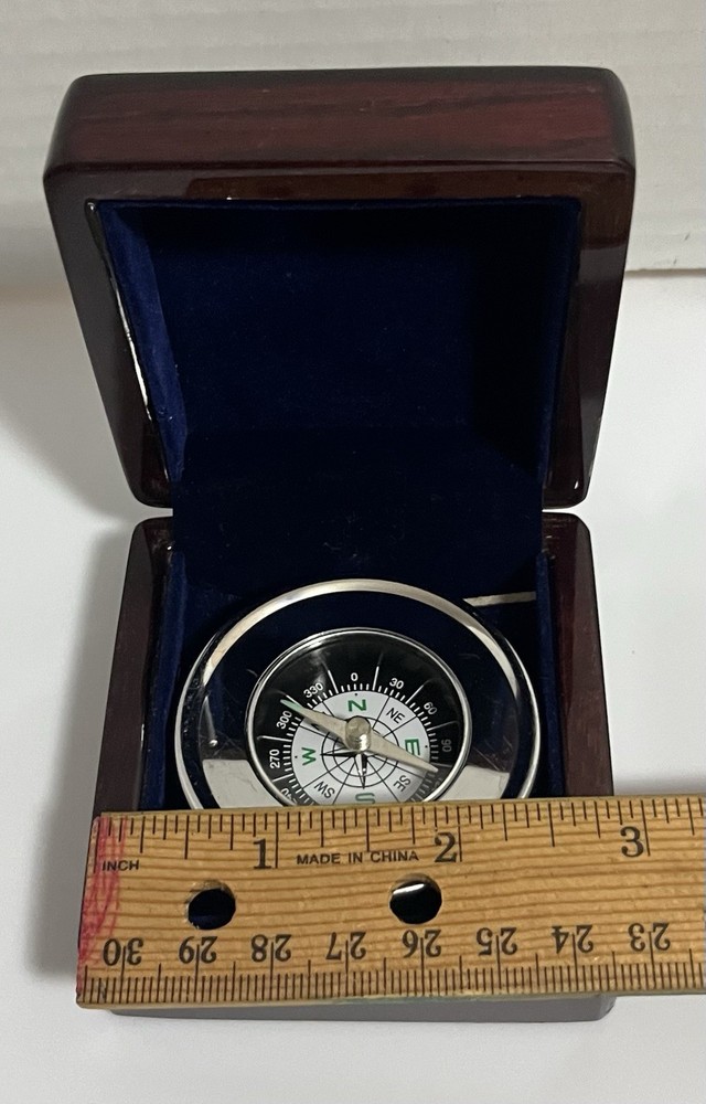 Compass For Desk With Keepsake Box 3x3