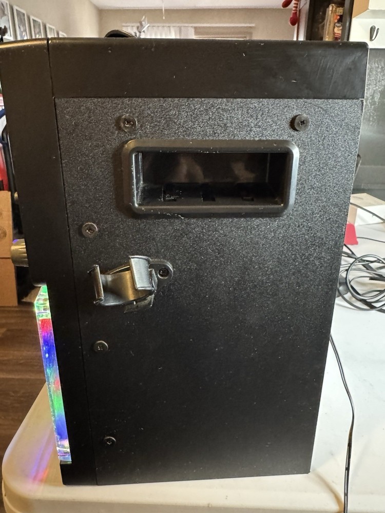 The Singing Machine SML385 Karaoke System Cd Player Speaker Microphone Holders