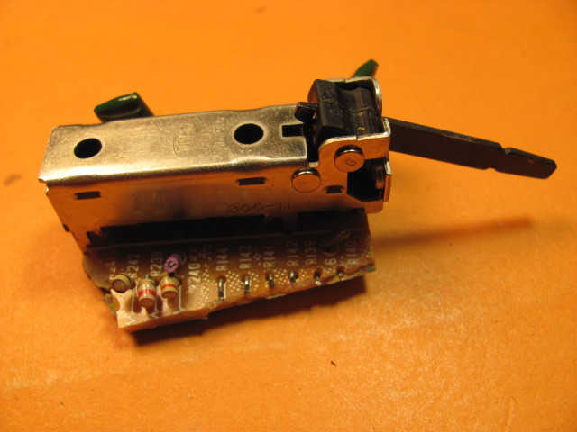 SONY 1-552-366-11 TOGGLE SWITCH EQ TC-K4 CASSETTE DECK