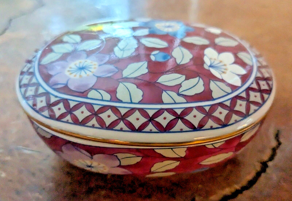Vintage Otagiri "Rhapsody" Ceramic Trinket Box