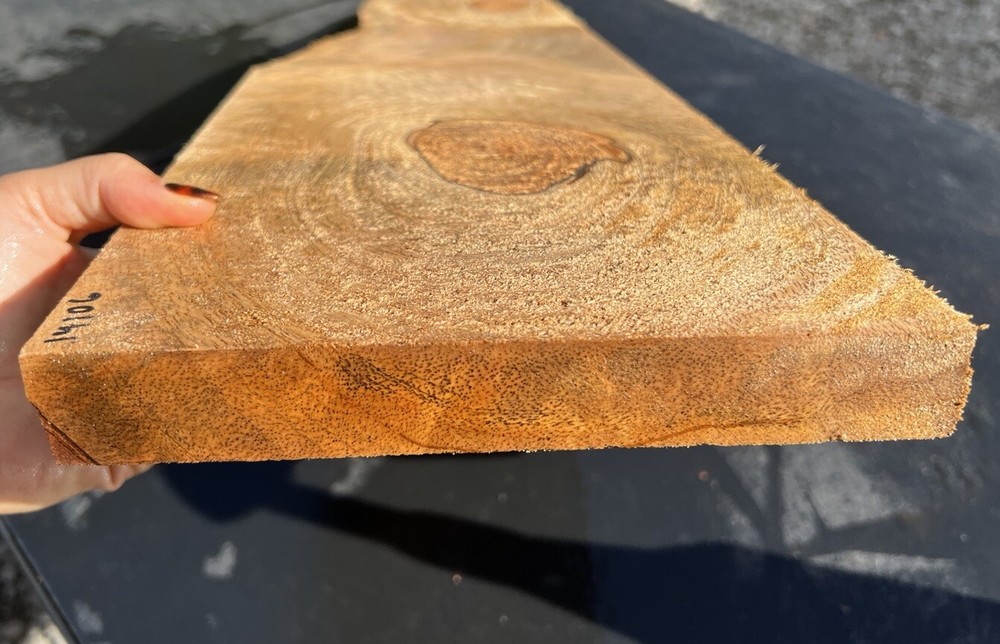 Hawaiian Curly Mango Board #14106