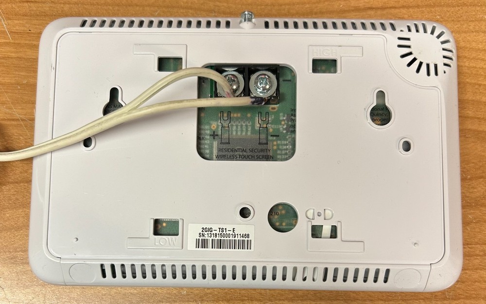 2gig 2GIG-TS1-E Alarm Panel