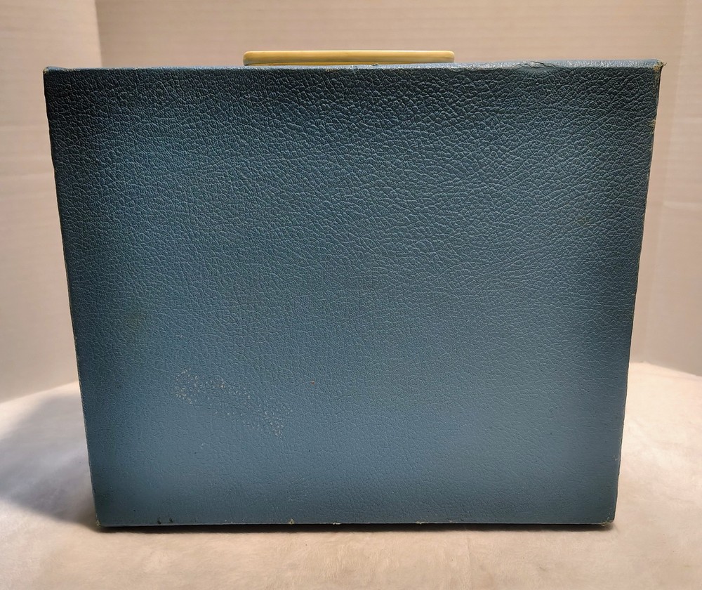 Vintage Imperial Party-Time Solid State Model 100 Portable Record Player 33/45