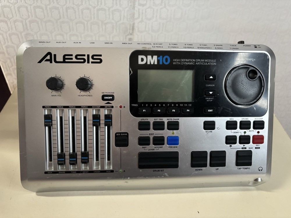 Alesis DM10 High Definition Drum Module -READ- Brain Silver