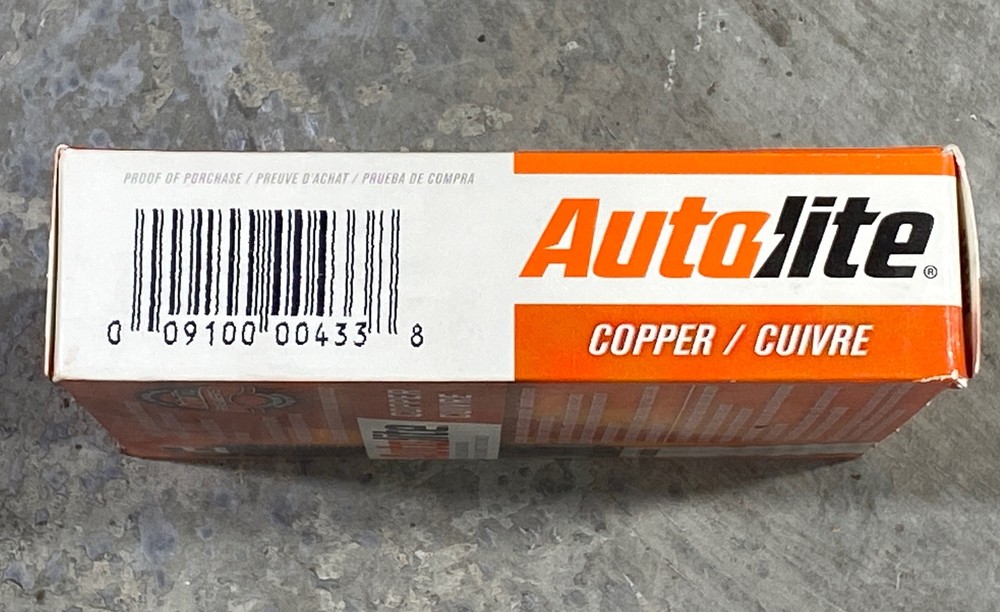 4-Pack, Autolite 86 Copper Resistor Spark Plugs New