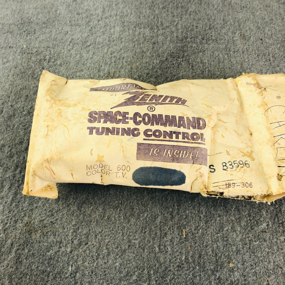 Zenith Space Commander Six Hundred 600 MCM Remote Control Orig Packaging ~ NEW!
