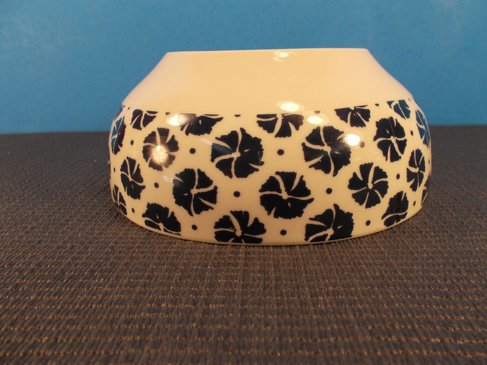Mainstays Dinnerware Blue Floral Design Cereal Bowl 6"