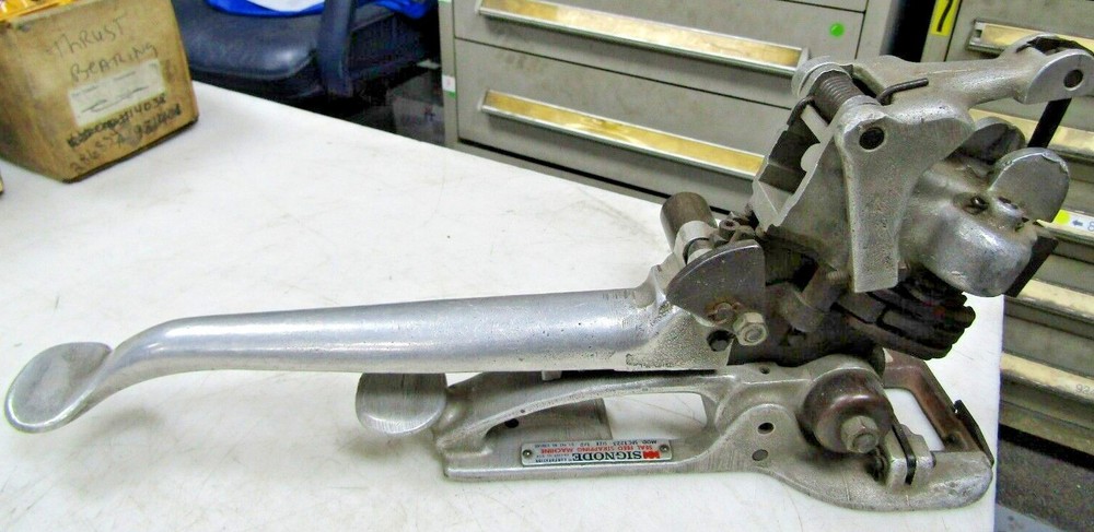 💥SIGNODE MODEL SFC 1223 SEAL FEED STRAPPING MACHINE