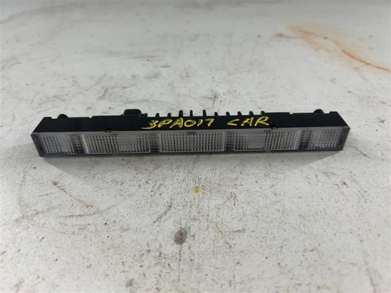 VERSA     2016 High Mounted Stop Light 104511309