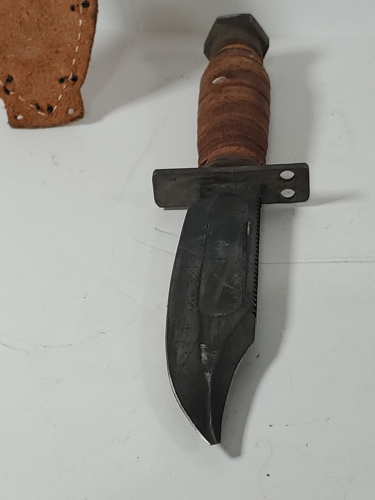 Camillus 2-1976 Pilot Survival Knife 9 1/2Fixed Blade READ Tip Broken w/ Sheath