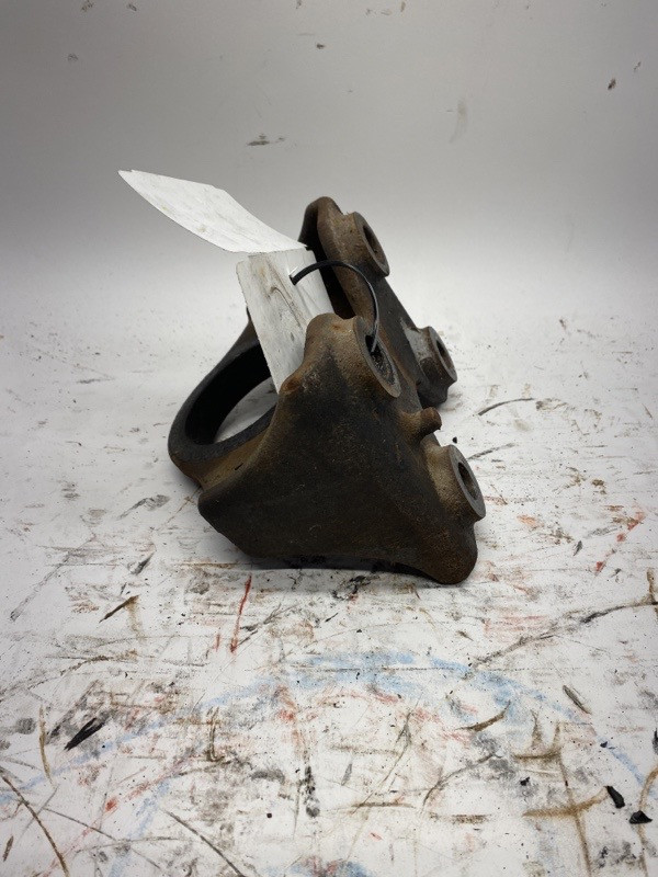Freightliner MT55 Engine Mount 0130509001 (548-12966)
