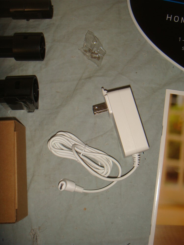 SIMPLISAFE SSB3 WIRELESS HOME SECURITY BASE STATION & KEYPAD