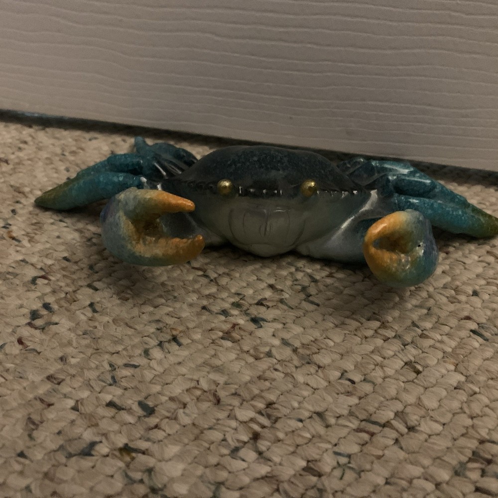 Ceramic Blue Crab Decor, Condition New.