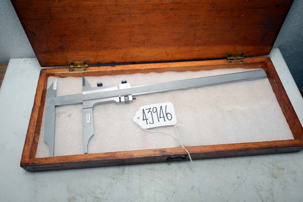 Helios Vernier Caliper (Inv.43946)