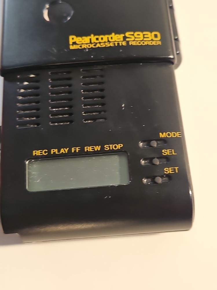 OLYMPUS PEARLCORDER S930 Handheld Microcassette Audio Recorder Working