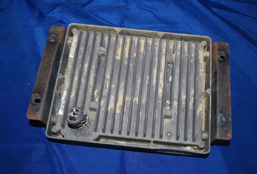 Eaton Vorad Radar Warning Blind Spot Mitigation Module Computer 40617-022 OEM